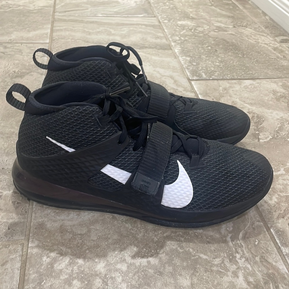 Nike Men’s‎ Air Force Max 2 Basketball Shoes Sz 14